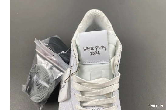 Rep EP DM7866-292 RETRO JORDAN OG LOW SCOTT TRAVIS DM7866-292 1 SP 0510